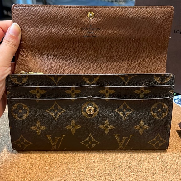 Louis Vuitton Sarah Continental Wallet - Picture 2 of 9